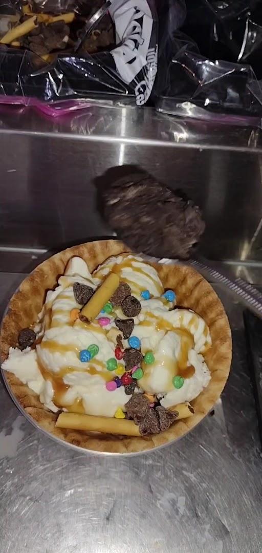 Six Shooter Pizza and S.G2 Espresso